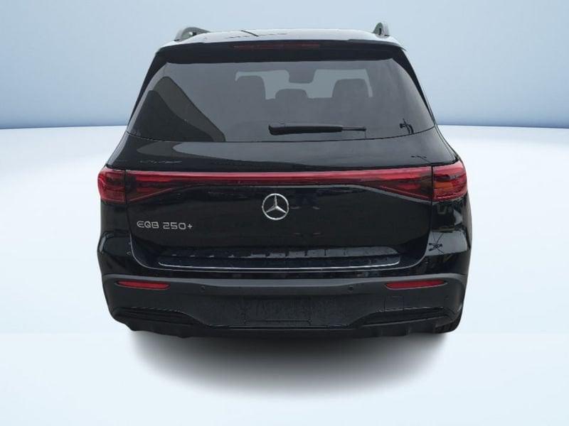 Mercedes-Benz EQB 250+ AMG Line Advanced