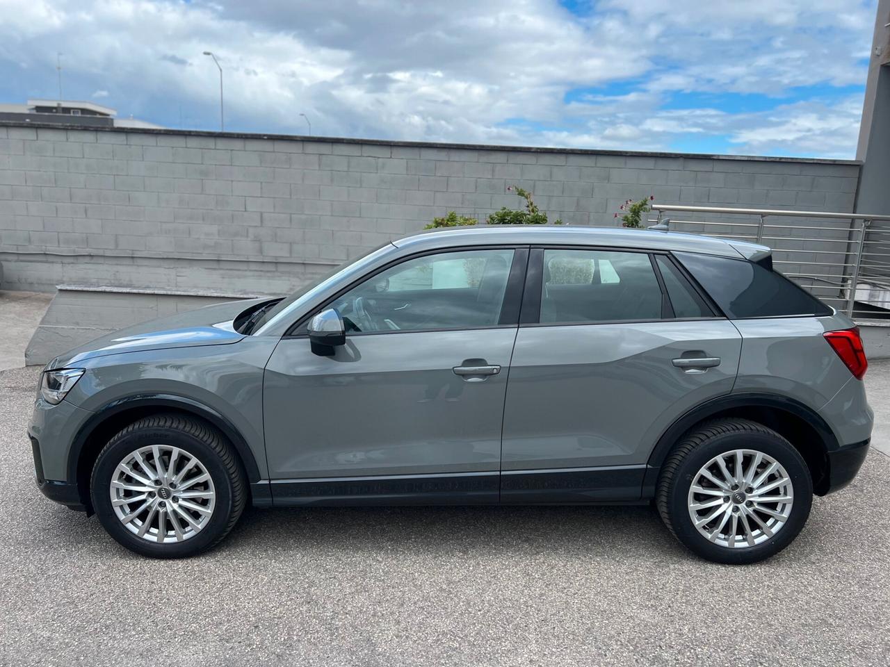 Audi Q2 2.0 tdi 150cv Design quattro s-tronic NAVI/LED/17;