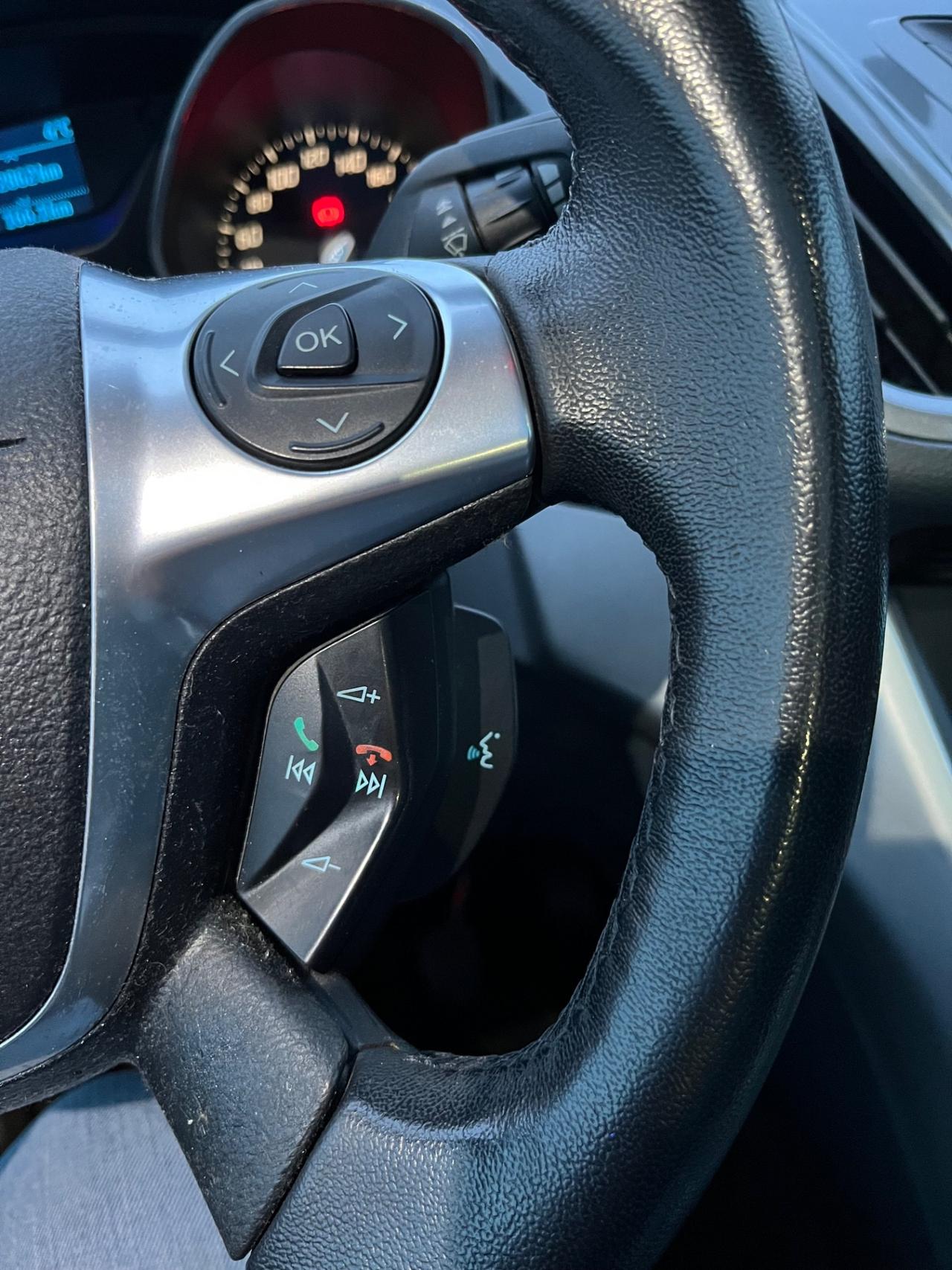 Ford C-Max 1.6 TDCi 115CV Titanium - ok neopatentati