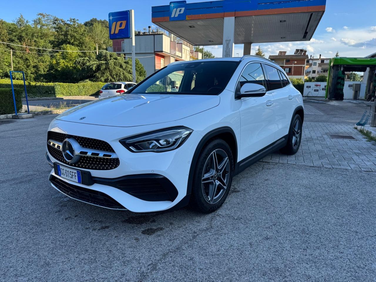 Mercedes-benz GLA 200 180 d Premium AMG