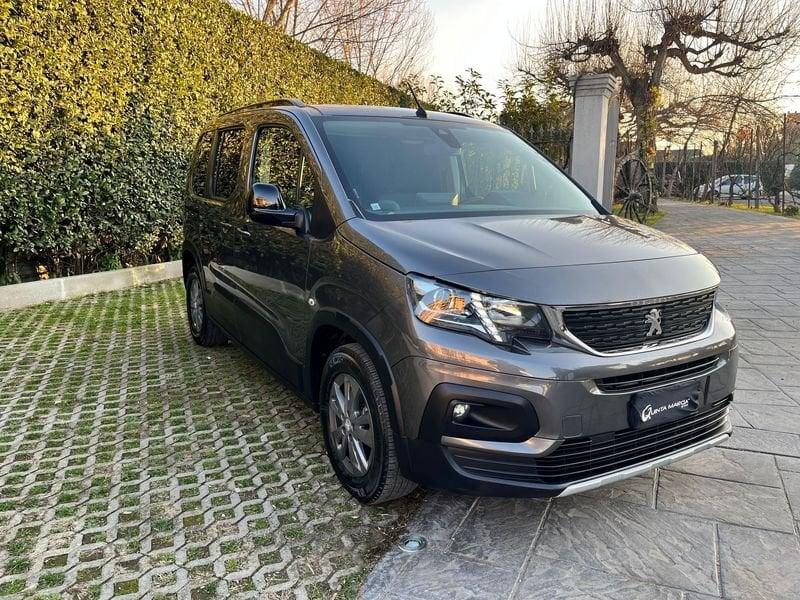 Peugeot Rifter 1.5 HDi 130 EAT8 ALLURE/5 POSTI