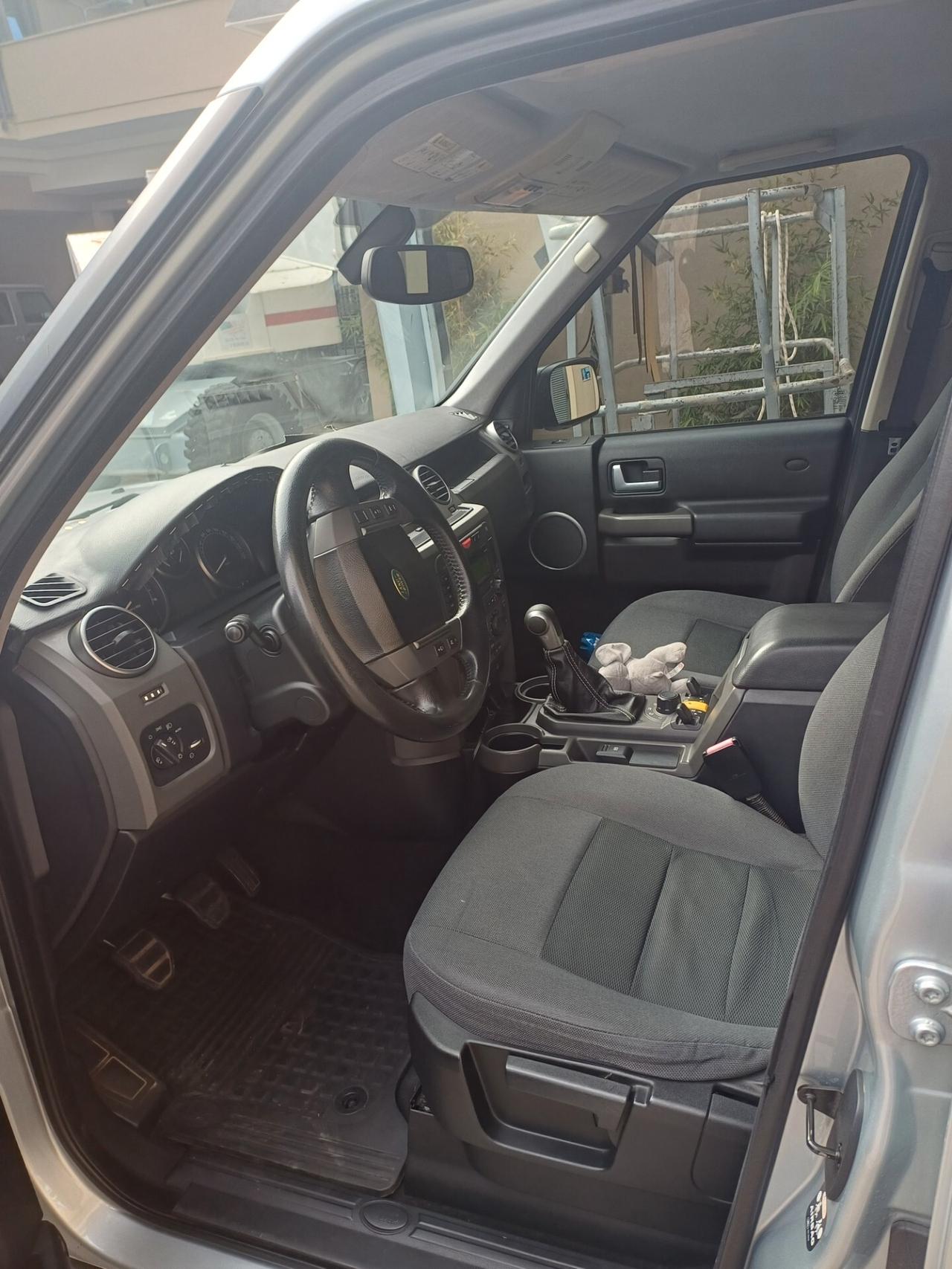 Land Rover Discovery 3 2.7 TDV6 SE