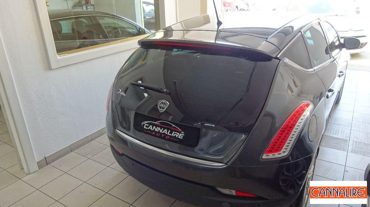 LANCIA - Delta - 1.6 MJT DPF Silver