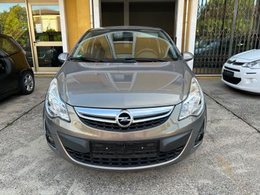 Opel Corsa 1.2 benzina sport 2012!!!!