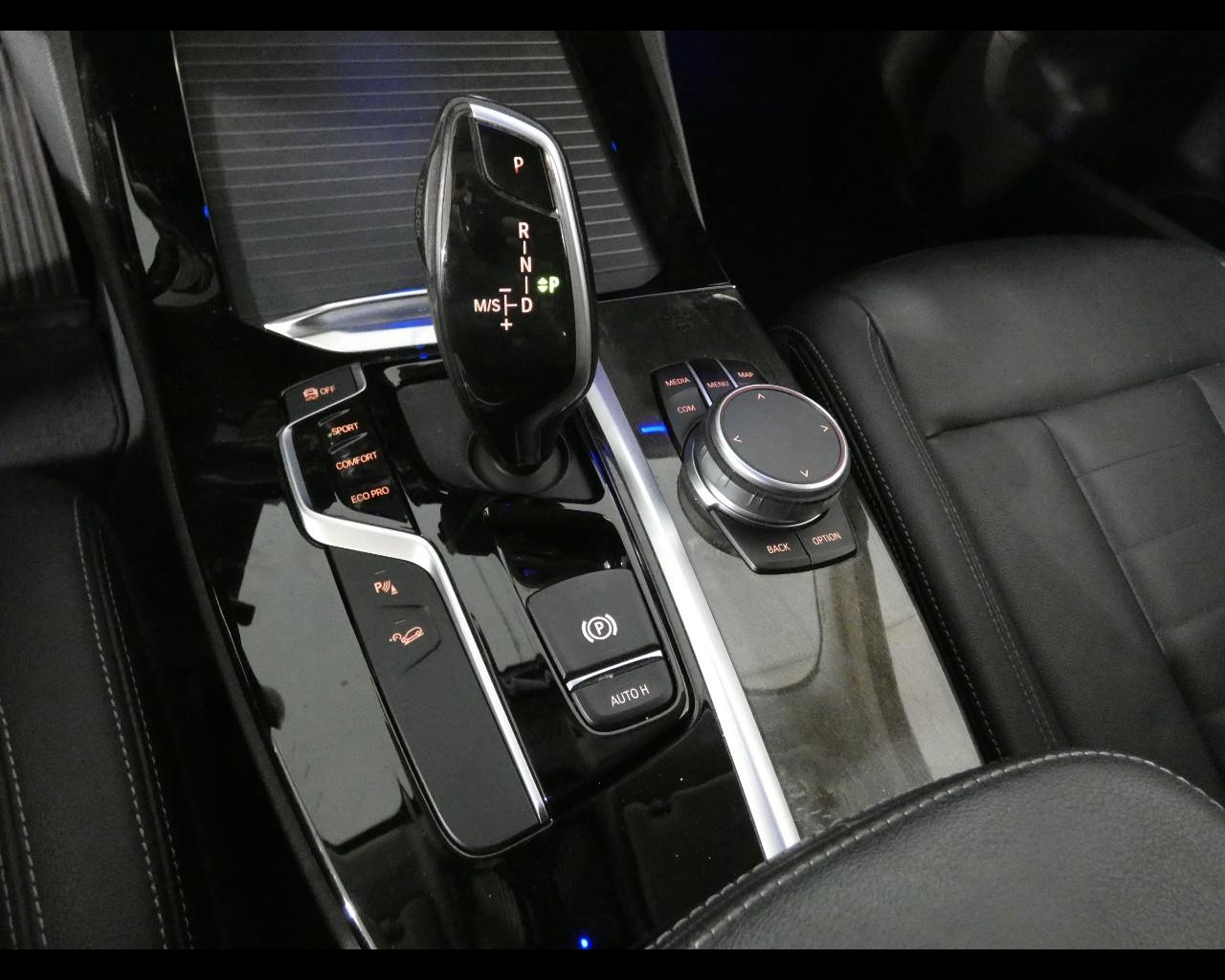 BMW X3 (G01/F97) - X3 xDrive20d Luxury