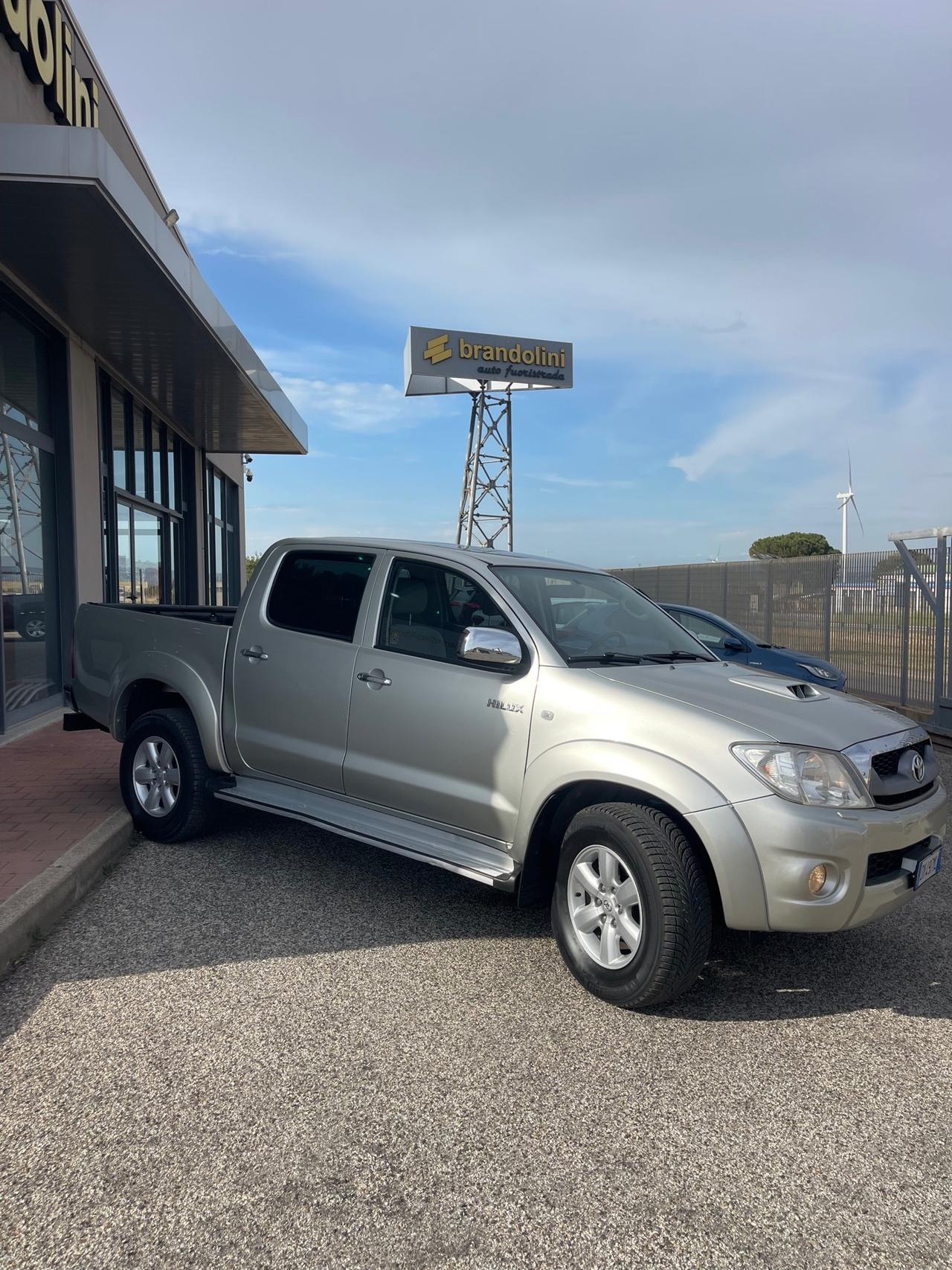 Toyota HILUX 3.0d4d GANCIO TRAINO my09"