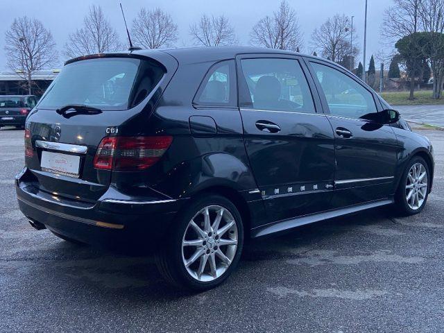 MERCEDES-BENZ B 180 CDI Sport