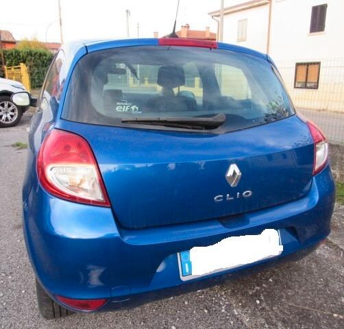 Renault Clio 1.2 16V 3 porte Confort NEOPATENTATI