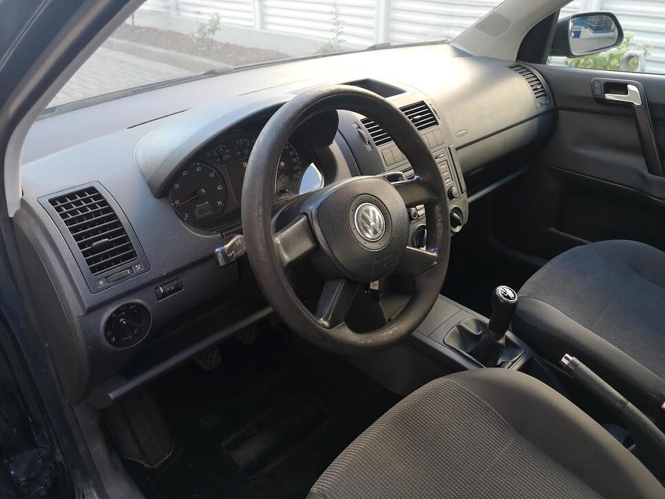Volkswagen Polo 1.2 / 64CV 12V 5p. Comfortline
