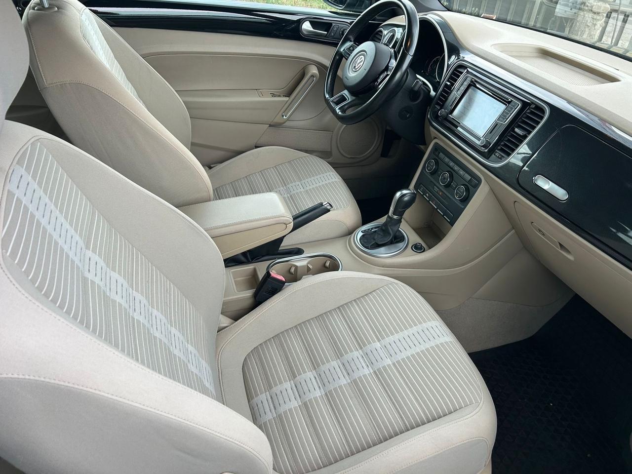 Volkswagen Maggiolino Cabrio 2.0 TDI 150 CV Sport BlueMotion Technology