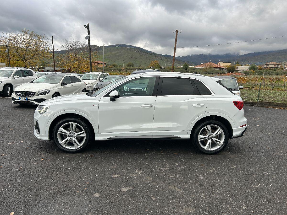 AUDI - Q3 - 2.0 TDI 150CV S tronic Sport S LINE