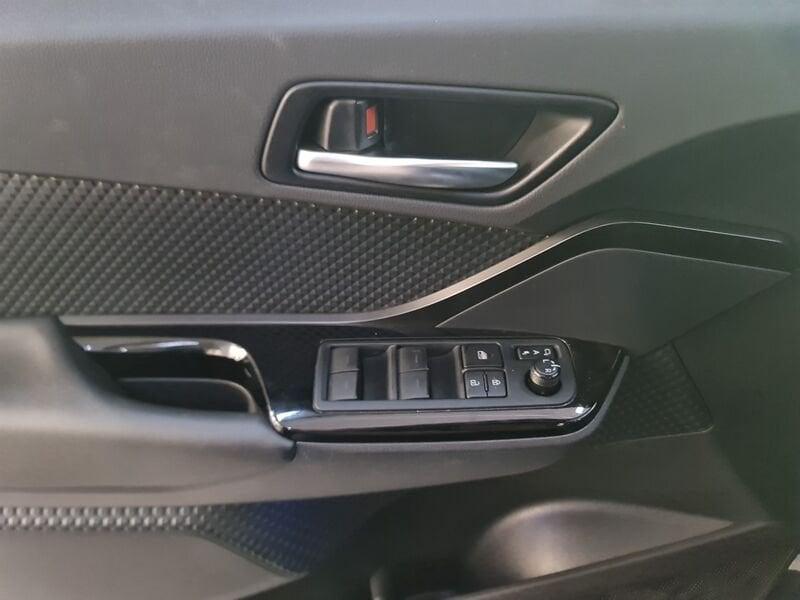 Toyota C-HR 2.0 Hybrid E-CVT Trend
