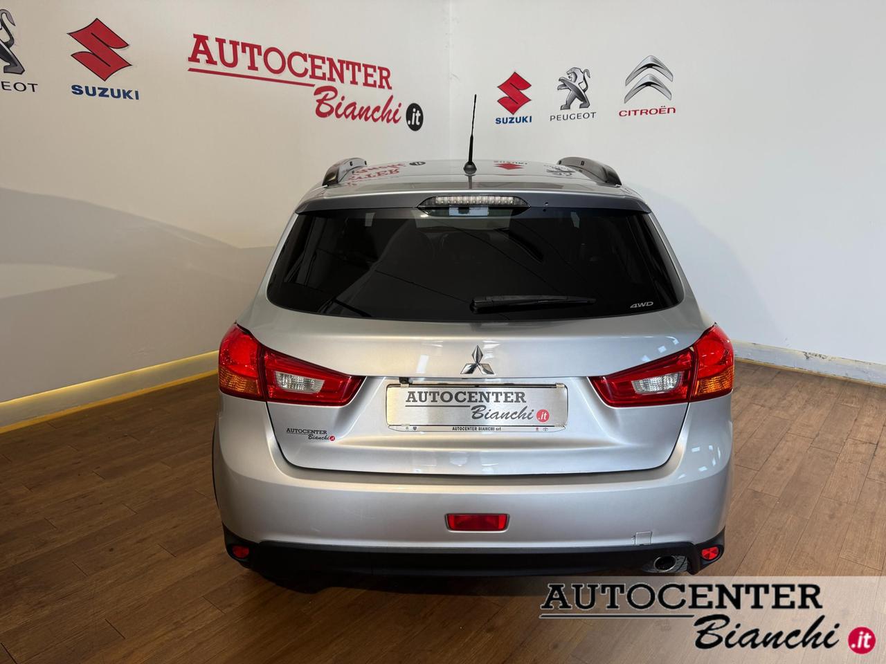 Mitsubishi Asx 1.6 Instyle Panoramic 4wd E6