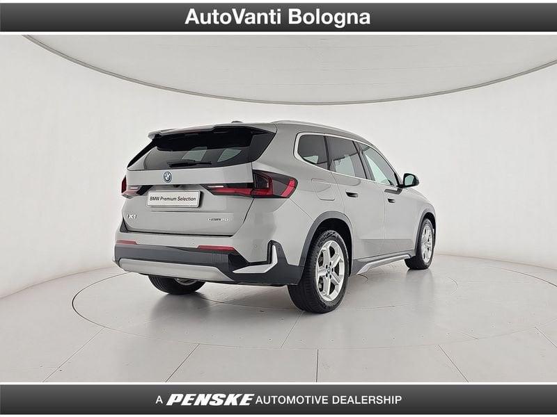 BMW iX1 iX1 eDrive 20 xLine