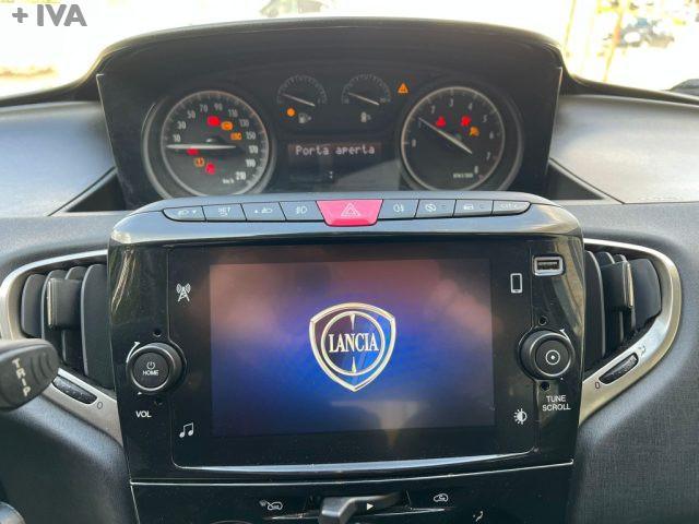 LANCIA Ypsilon 1.0 S&S Hybrid Gold