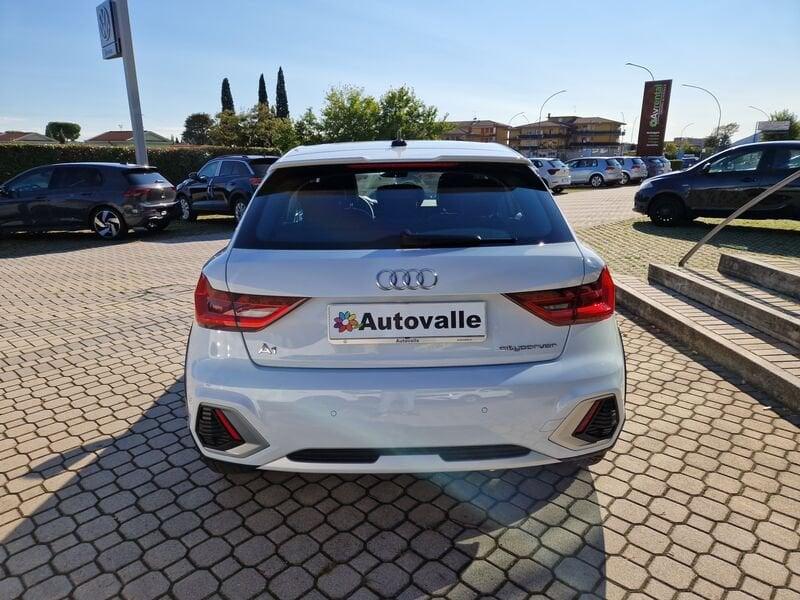 Audi A1 citycarver 30 TFSI S tronic