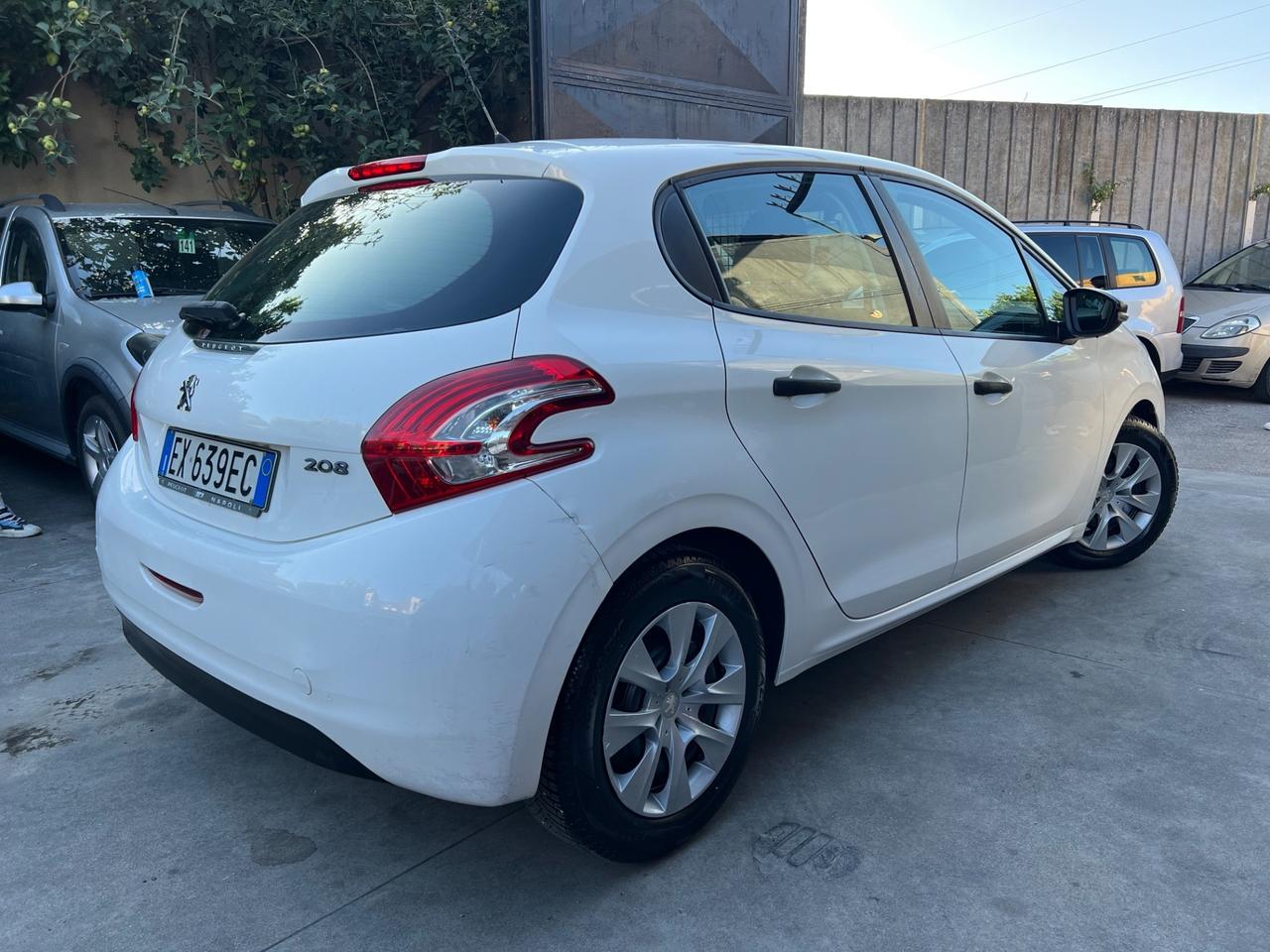 Peugeot 208 1.4 HDi 68 CV 5 porte Van Furgone