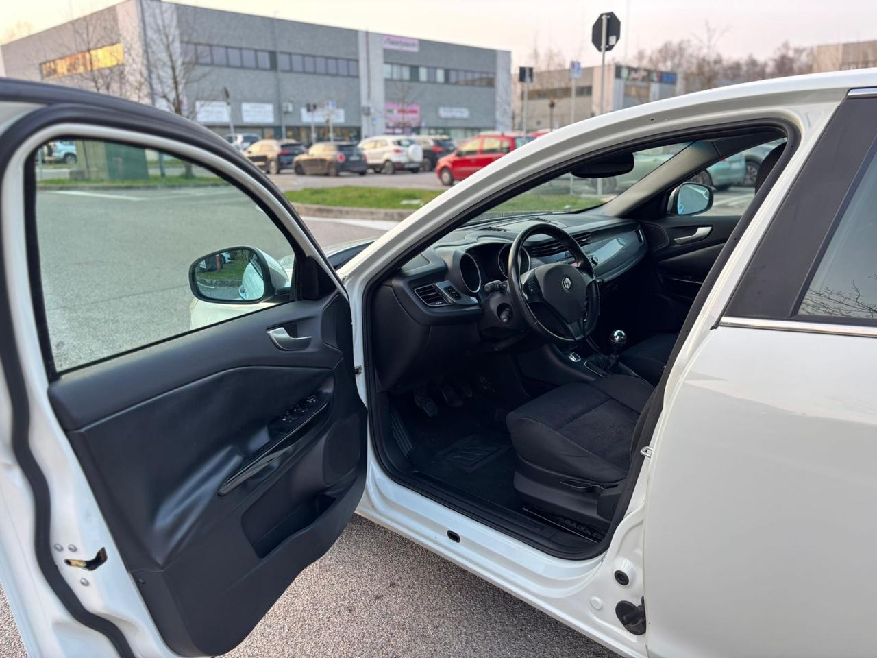 Alfa Romeo Giulietta 2.0 JTDm-2 170 CV CERCHI 18