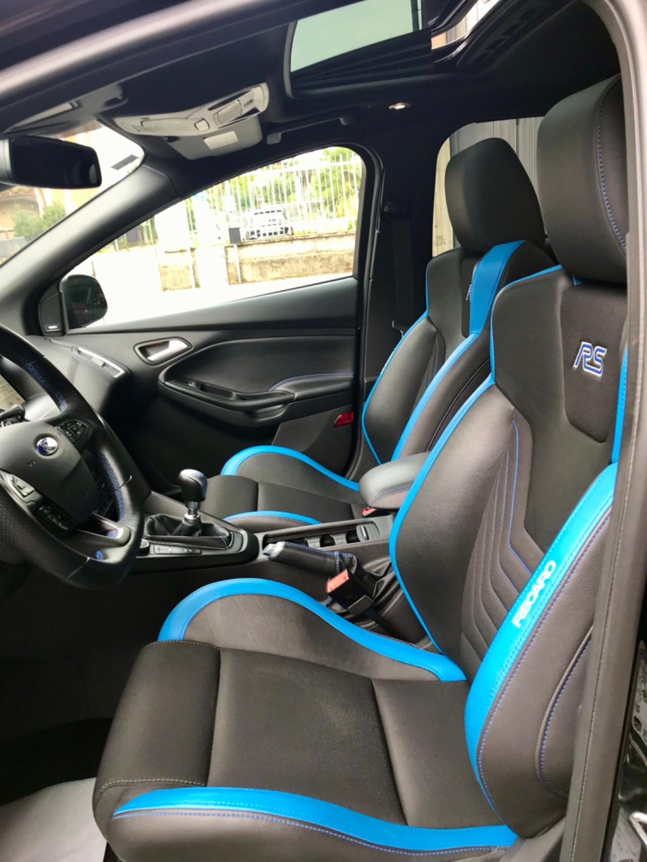 Ford Focus 2.3 350 CV AWD RS Track Edition