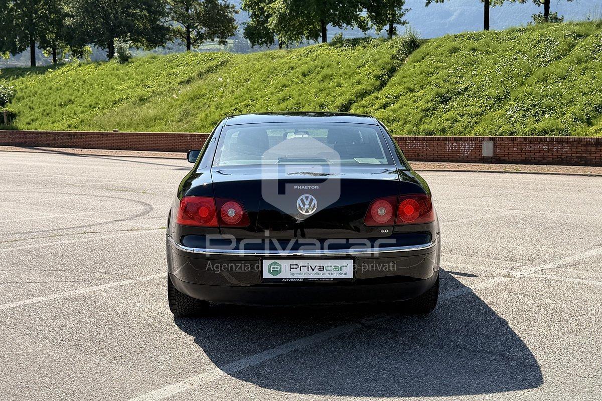 VOLKSWAGEN Phaeton 3.0/240 V6 TDI DPF 4mot. tip. 5 posti