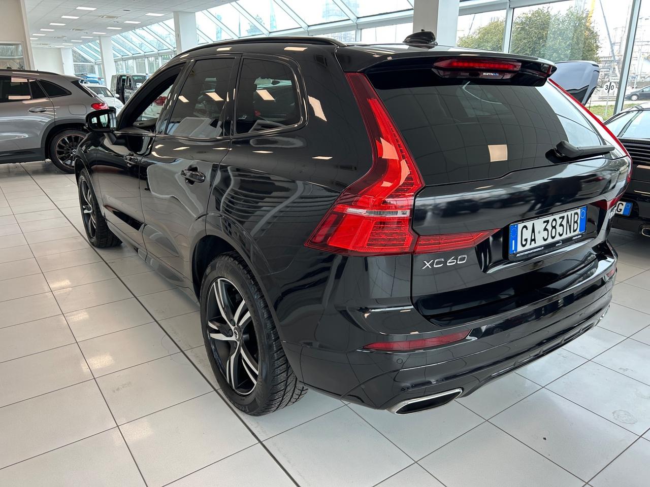 Volvo XC 60 B4 (d) AWD Geartronic R-design