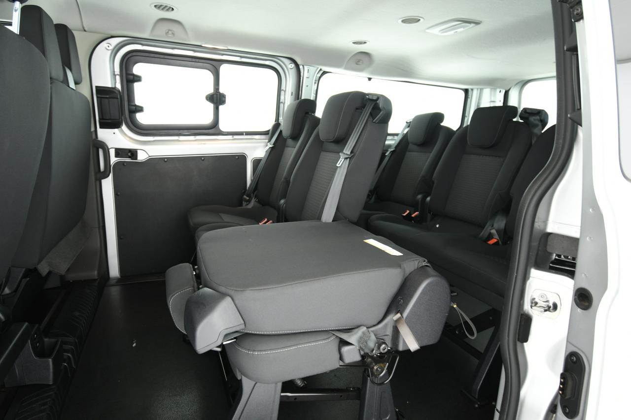 FORD Transit custom 320 2.0 tdci 130cv Trend combi L2H1 IVA+9 POSTI
