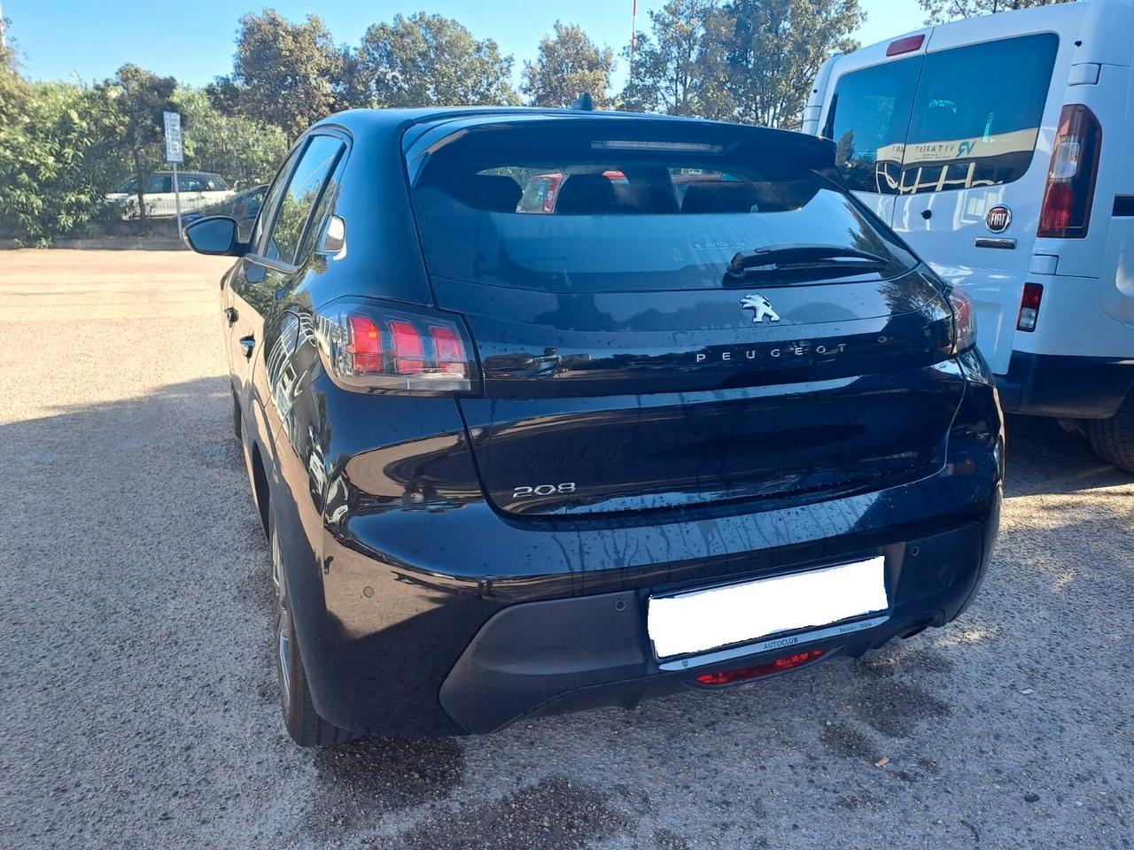 Peugeot 208 2022 garantita 12 mesi