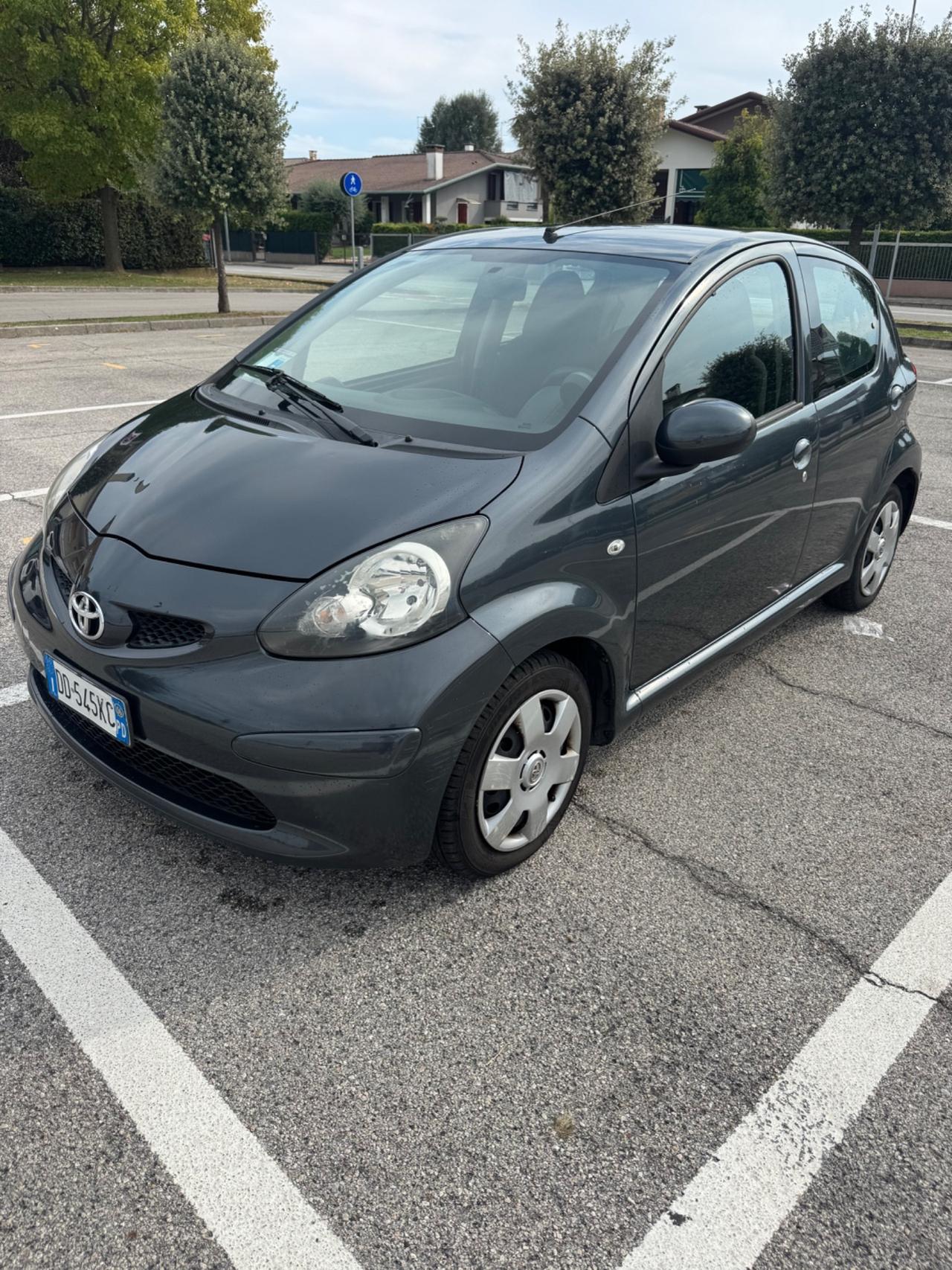 Toyota Aygo 1.0benzina 78000km unicoproprietario