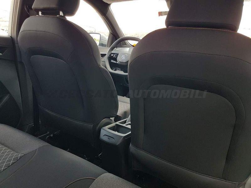 MG MG3 MG3 1.5 MT STD Cosmic Silver