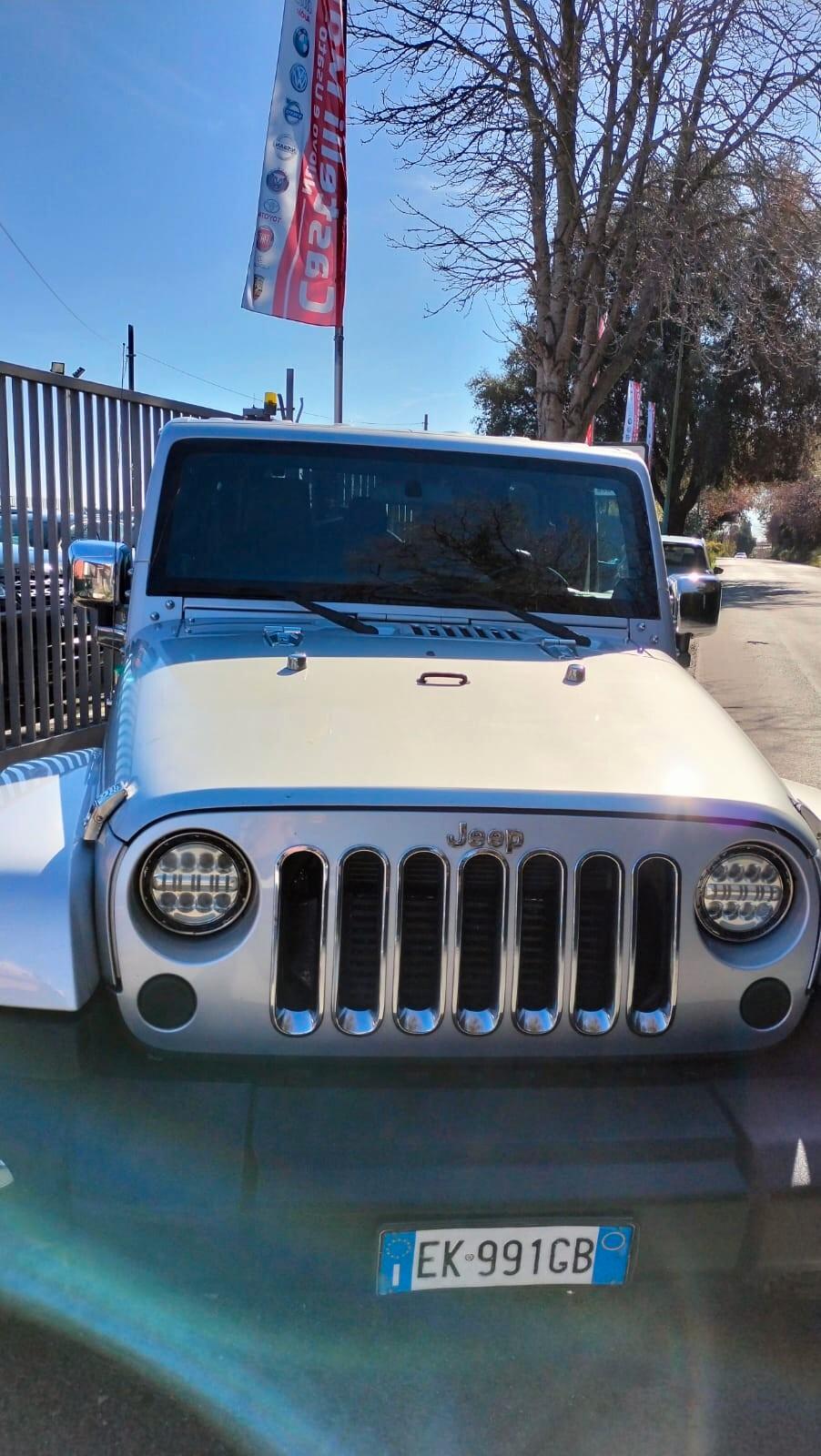 Jeep Wrangler Unlimited 2.8 CRD DPF Sahara