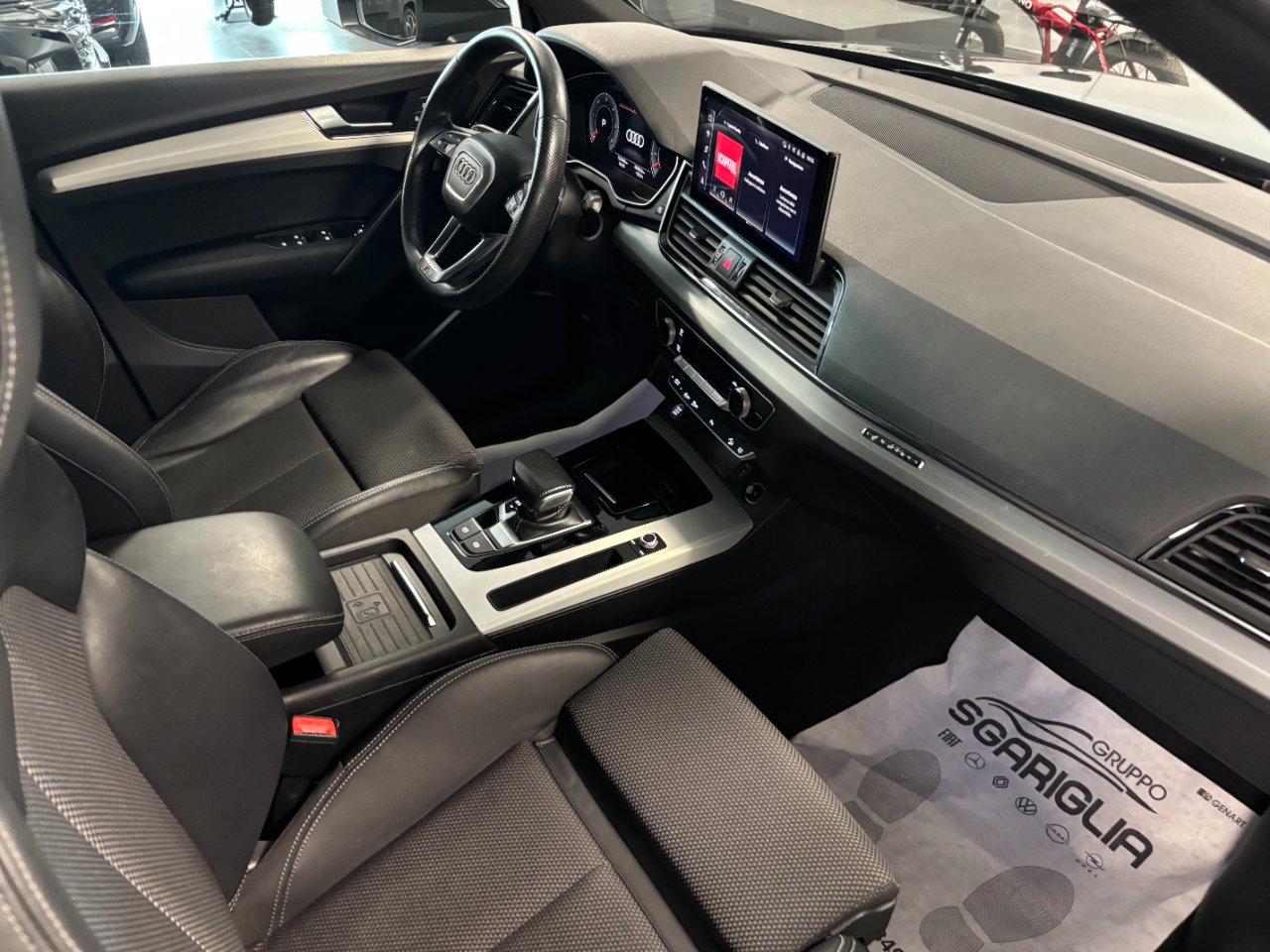 Audi Q5 4X4 S Line Plus Quattro 40 2.0 tdi mhev s-tronic