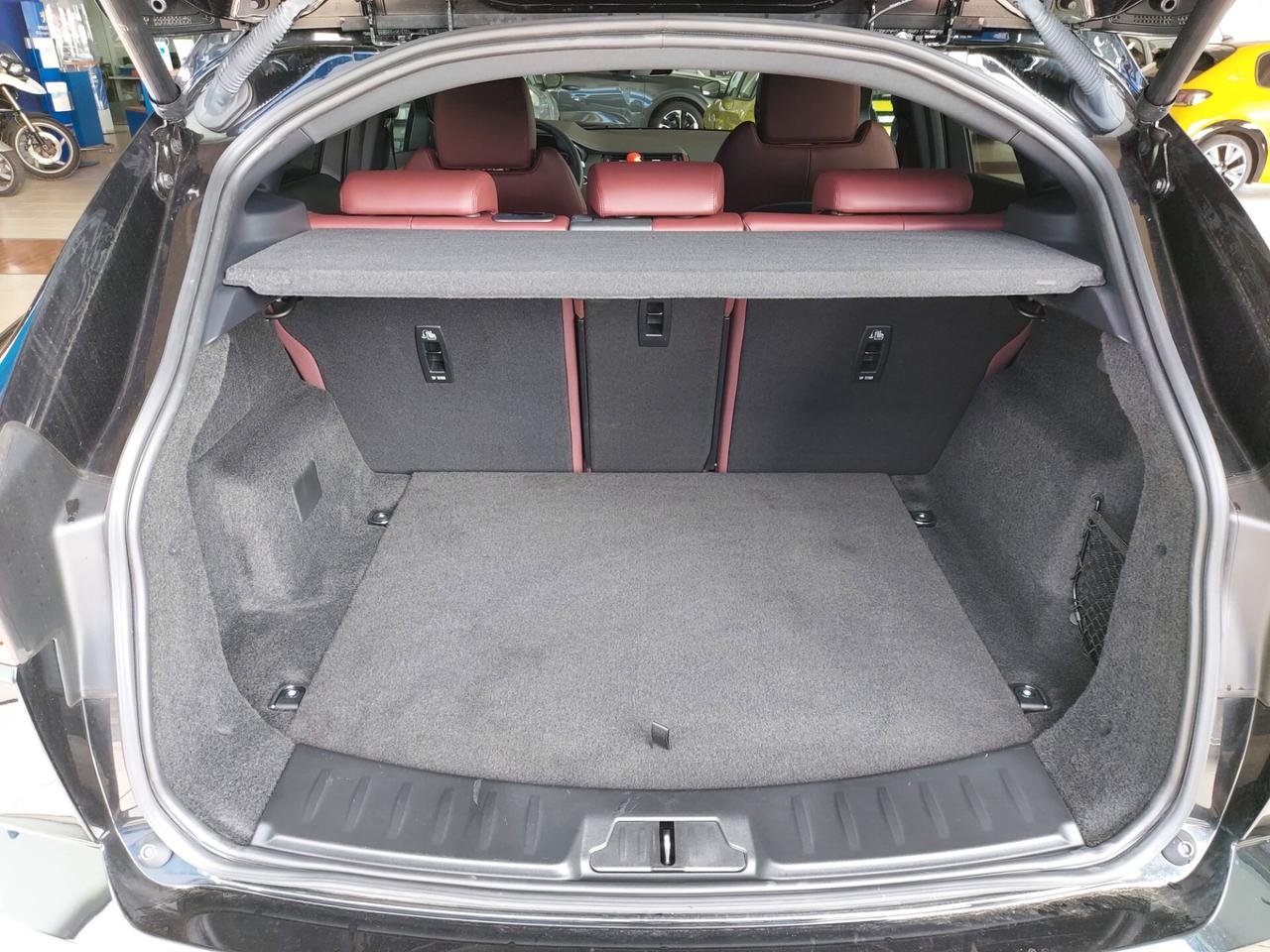 Jaguar E-Pace 2.0D I4 204 CV AWD Auto R-Dynamic S