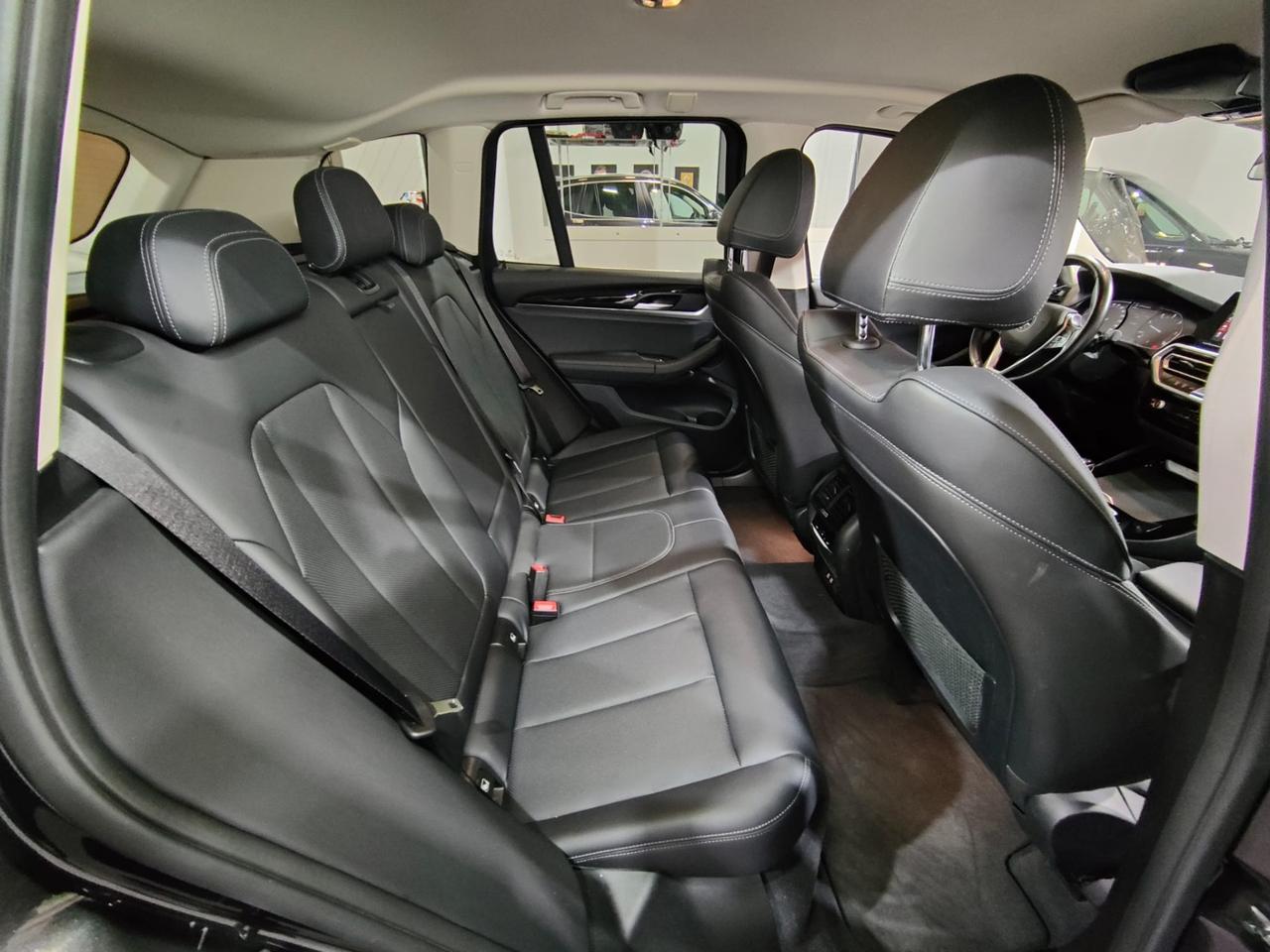 Bmw X3 sDrive18d 48V