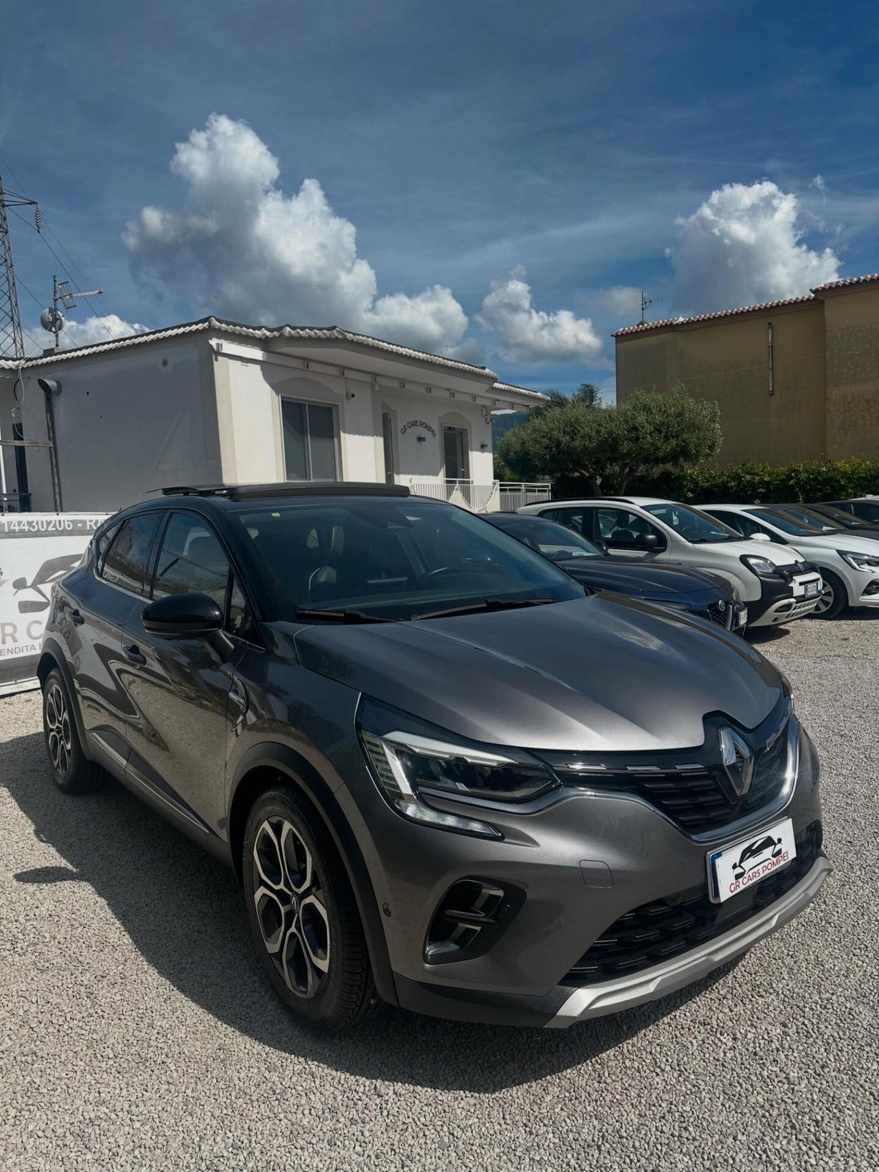 Renault Captur Plug-in Hybrid E-Tech 160 CV Initiale Paris