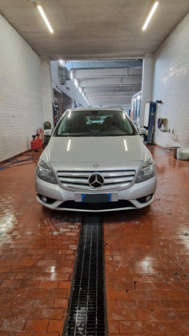 MERCEDES-BENZ B 180 CDI Automatic Executive