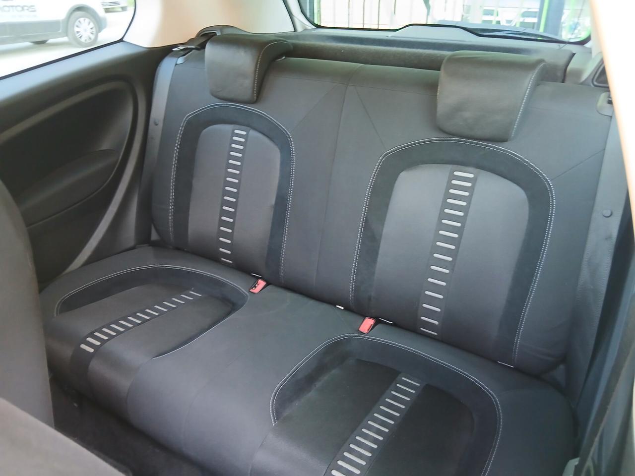 Fiat Grande Punto 1.6 JTDM Multijet Sport