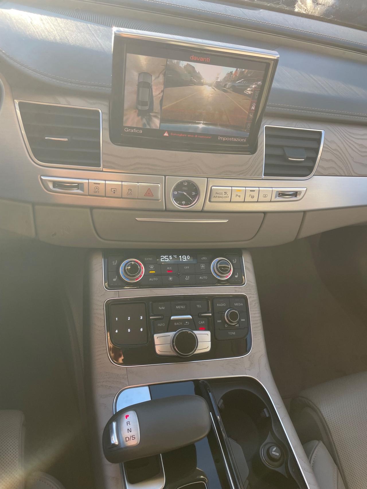 Audi A8 3.0 TDI 262 CV quattro tiptronic