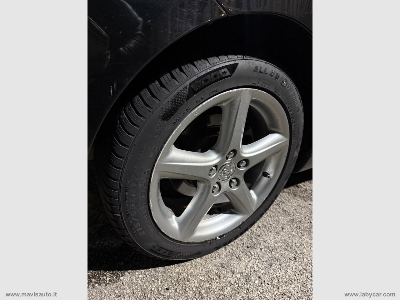 TOYOTA Corolla Verso 2.2 16V D-4D D-Cat 7pti 7P.