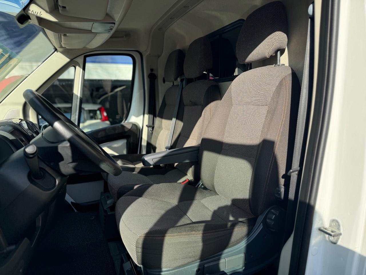 Peugeot Boxer 333 2.0 BlueHDi 130CV PC-TM Furgone