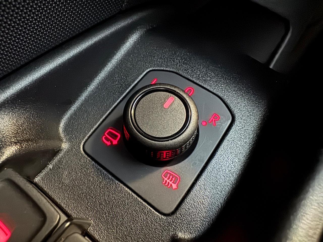 Audi A1 Allstreet 35 TFSI 150cv S Tronic S line Interiors