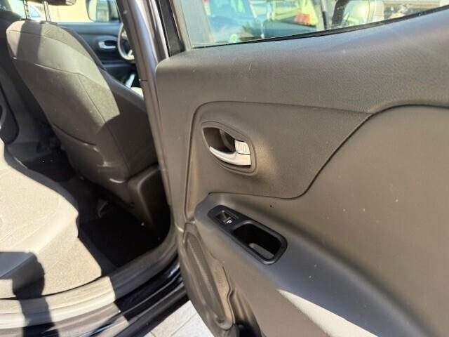 Jeep Renegade 1.6 Mjt 120 CV Limited ok nepatentat