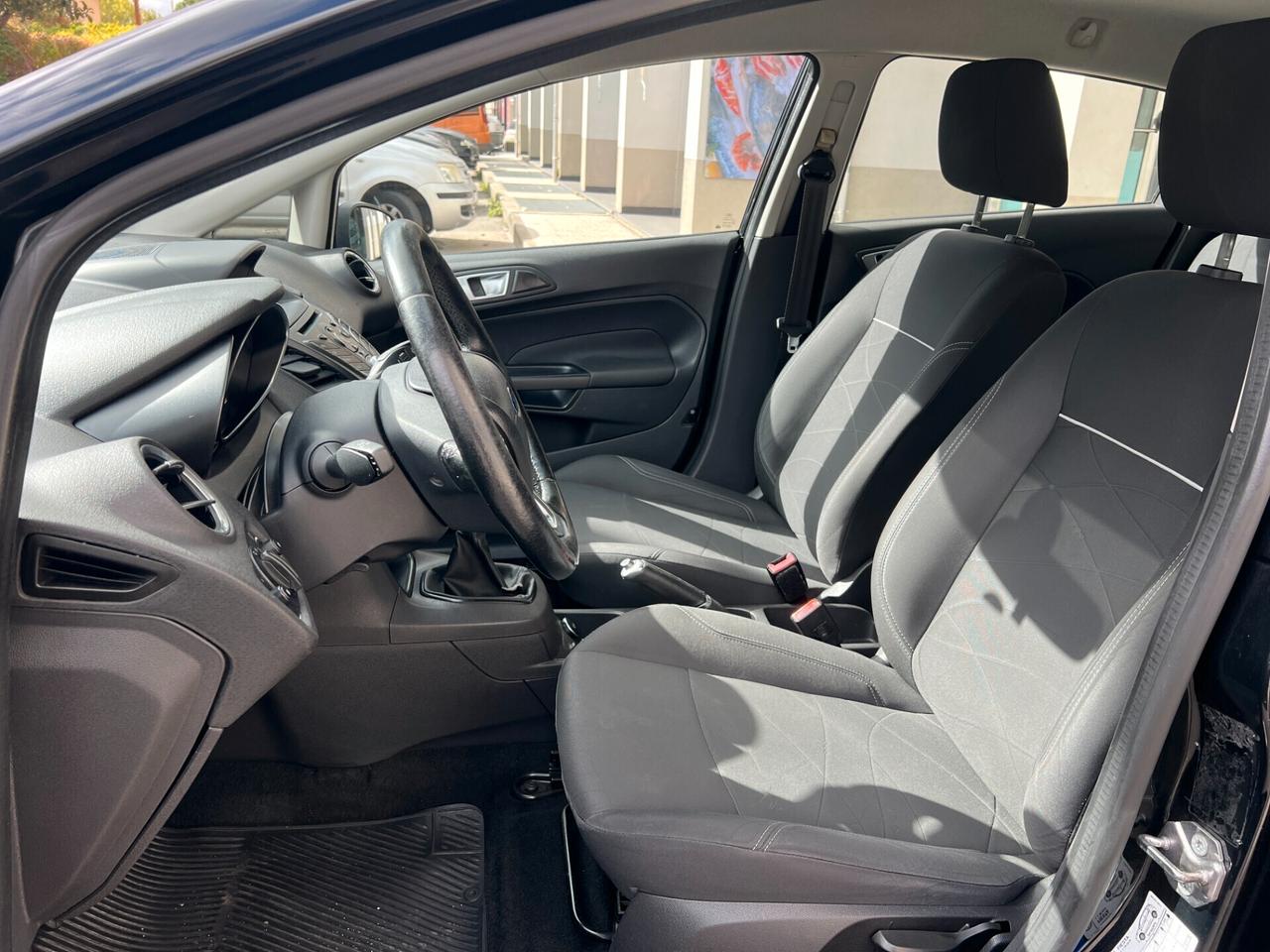 Ford Fiesta 1.5 TDCi 75CV 5 porte Titanium