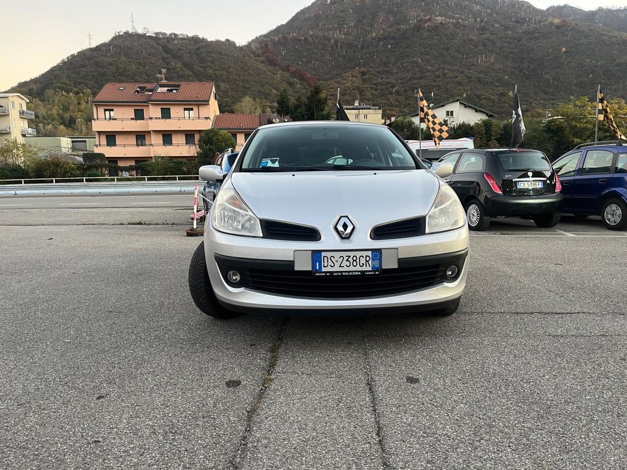 Renault Clio 1.2 16V 5 porte