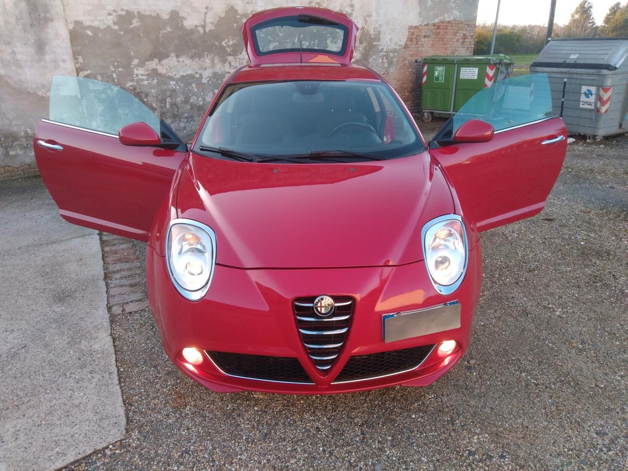 Alfa Romeo MiTo 1.3 JTDm-2 95 CV S&S Distinctive Sport Pack