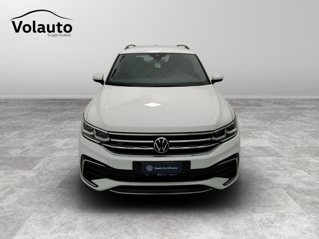VOLKSWAGEN Tiguan II 2021 - Tiguan 1.5 tsi R-Line 150cv dsg