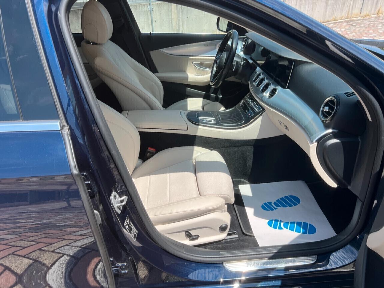 Mercedes-benz E 220 E 220 d S.W. 4Matic Auto Premium Plus AMG Line