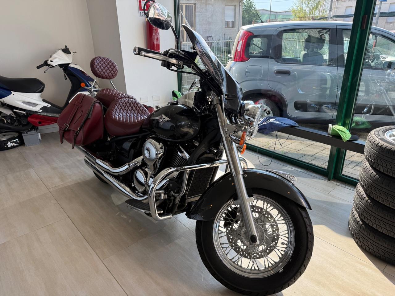 Kawasaki Vulcan 900