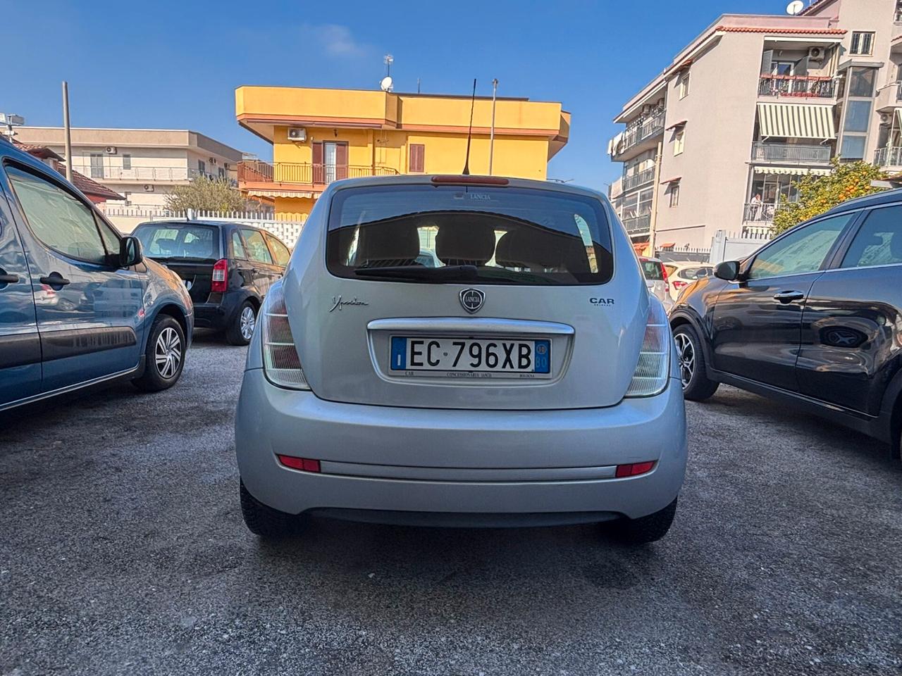 Lancia Ypsilon 1.4 Platino