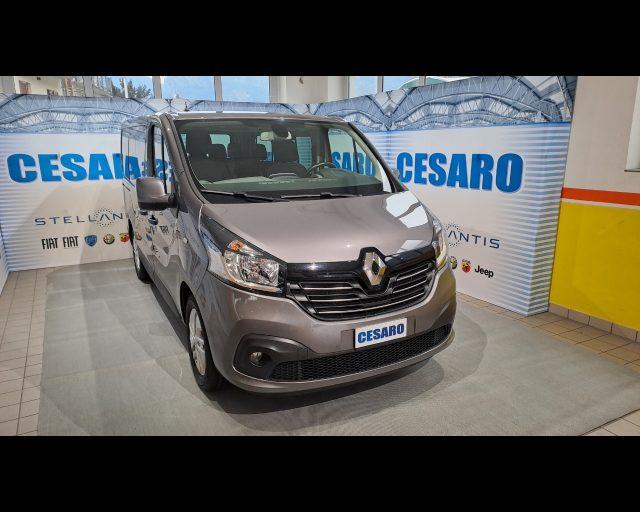 RENAULT Trafic Passenger 8 posti 1.6 dci 145cv L1H1 Intens E6