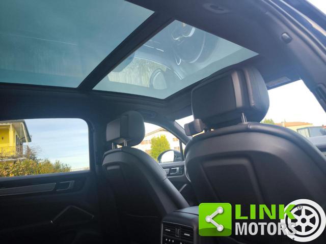 PORSCHE Cayenne 3.0 V6 E-Hybrid